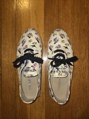 PRADA Women White Floral Lace-Up Shoes